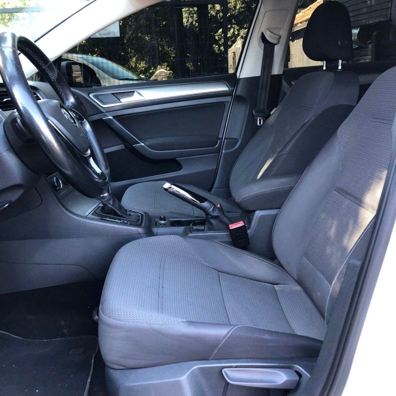 Volkswagen GOLF COMFORTLINE 1.6 MSI 2016/2016 SÉRGIO VEÍCULOS TEUTÔNIA / Carros no Vale