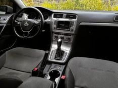 Volkswagen GOLF COMFORTLINE 1.6 MSI 2016/2016 SÉRGIO VEÍCULOS TEUTÔNIA / Carros no Vale