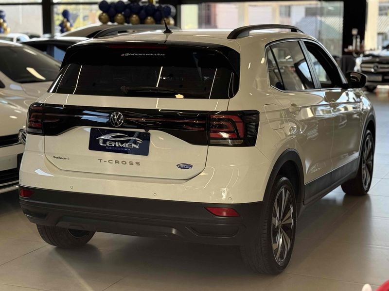 VOLKSWAGEN T-CROSS 1.0 200 TSI TOTAL SENSE 2021/2022 LEHMEN VEÍCULOS VENÂNCIO AIRES / Carros no Vale