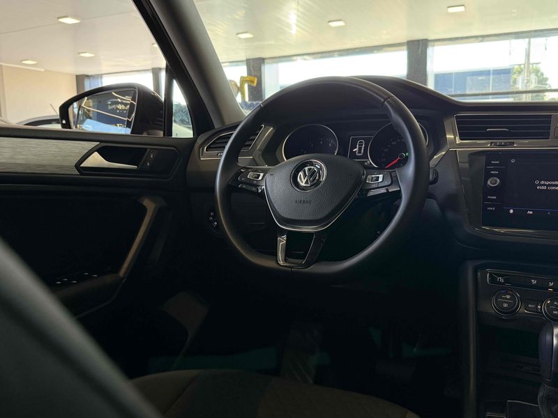 VOLKSWAGEN TIGUAN 1.4 250 TSI TOTAL ALLSPACE TIPTRONIC 2019/2020 LEHMEN VEÍCULOS VENÂNCIO AIRES / Carros no Vale