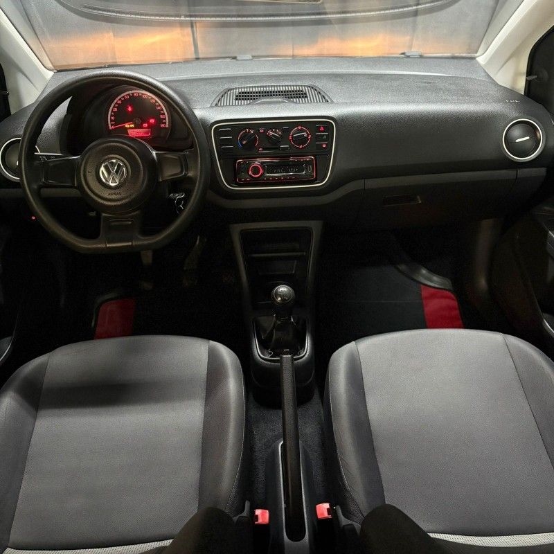 Volkswagen UP TAKE 1.0 2015/2015 SÉRGIO VEÍCULOS TEUTÔNIA / Carros no Vale