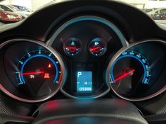 Chevrolet Cruze Lt Nb 2013/2014 SIM AUTOMÓVEIS ROLANTE / Carros no Vale
