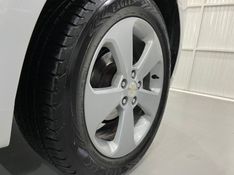 Chevrolet Cruze Lt Nb 2013/2014 SIM AUTOMÓVEIS ROLANTE / Carros no Vale