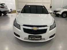 Chevrolet Cruze Lt Nb 2013/2014 SIM AUTOMÓVEIS ROLANTE / Carros no Vale