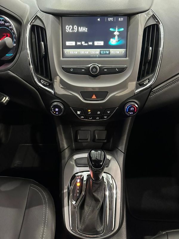 Chevrolet Cruze Lt Nb 2018/2018 SIM AUTOMÓVEIS ROLANTE / Carros no Vale
