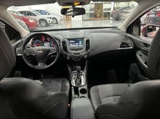 Chevrolet Cruze Lt Nb 2018/2018 SIM AUTOMÓVEIS ROLANTE / Carros no Vale
