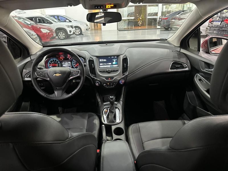 Chevrolet Cruze Lt Nb 2018/2018 SIM AUTOMÓVEIS ROLANTE / Carros no Vale