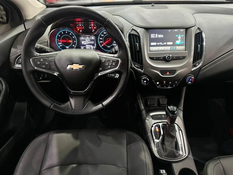 Chevrolet Cruze Lt Nb 2018/2018 SIM AUTOMÓVEIS ROLANTE / Carros no Vale