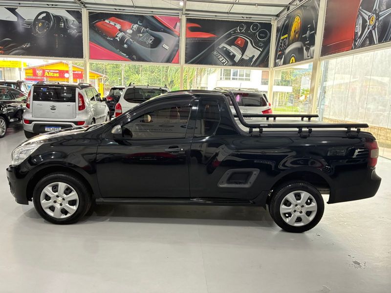 Chevrolet Montana 1.4 Ls 8v 2017/2018 SIM AUTOMÓVEIS ROLANTE / Carros no Vale