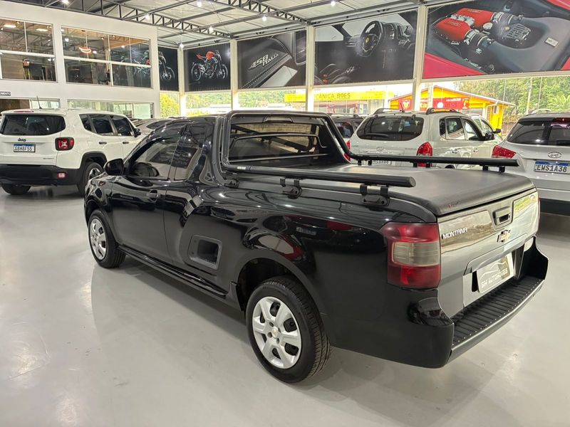 Chevrolet Montana 1.4 Ls 8v 2017/2018 SIM AUTOMÓVEIS ROLANTE / Carros no Vale