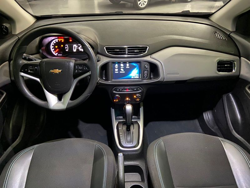 Chevrolet Onix 1.4 Lt 2018/2019 SIM AUTOMÓVEIS ROLANTE / Carros no Vale