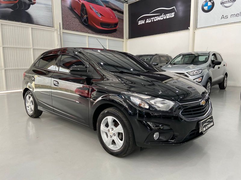 Chevrolet Onix 1.4 Lt 2018/2019 SIM AUTOMÓVEIS ROLANTE / Carros no Vale