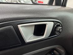 Ford Ecosport Freestyle 1.6 Mec. 2014/2015 SIM AUTOMÓVEIS ROLANTE / Carros no Vale