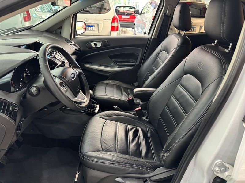 Ford Ecosport Freestyle 1.6 Mec. 2014/2015 SIM AUTOMÓVEIS ROLANTE / Carros no Vale