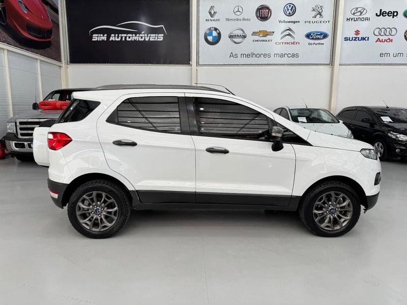 Ford Ecosport Freestyle 1.6 Mec. 2014/2015 SIM AUTOMÓVEIS ROLANTE / Carros no Vale