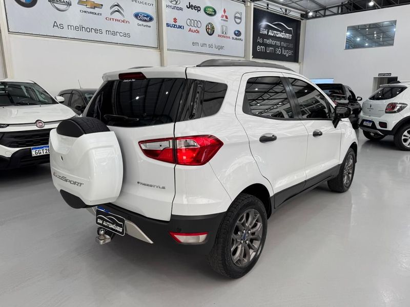 Ford Ecosport Freestyle 1.6 Mec. 2014/2015 SIM AUTOMÓVEIS ROLANTE / Carros no Vale