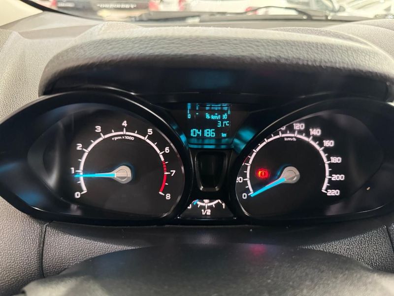 Ford Ecosport Freestyle 1.6 Mec. 2014/2015 SIM AUTOMÓVEIS ROLANTE / Carros no Vale