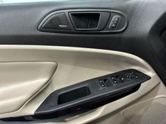 Ford Ecosport Tit2 1.5 2019/2020 SIM AUTOMÓVEIS ROLANTE / Carros no Vale