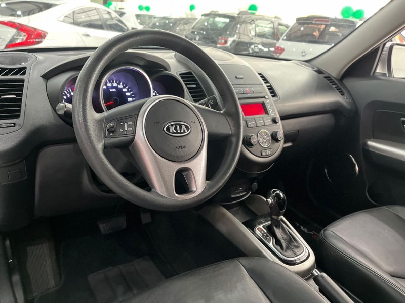 Kia Soul Ex 1.6 Ff 2012/2013 SIM AUTOMÓVEIS ROLANTE / Carros no Vale