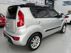 Kia Soul Ex 1.6 Ff 2012/2013 SIM AUTOMÓVEIS ROLANTE / Carros no Vale