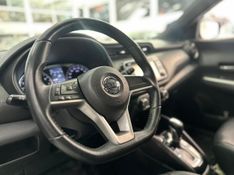 Nissan Kicks Sv Cvt 1.6 16v 2017/2018 SIM AUTOMÓVEIS ROLANTE / Carros no Vale