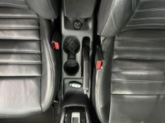 Nissan Kicks Sv Cvt 1.6 16v 2017/2018 SIM AUTOMÓVEIS ROLANTE / Carros no Vale