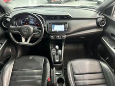 Nissan Kicks Sv Cvt 1.6 16v 2017/2018 SIM AUTOMÓVEIS ROLANTE / Carros no Vale
