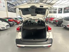Nissan Kicks Sv Cvt 1.6 16v 2017/2018 SIM AUTOMÓVEIS ROLANTE / Carros no Vale
