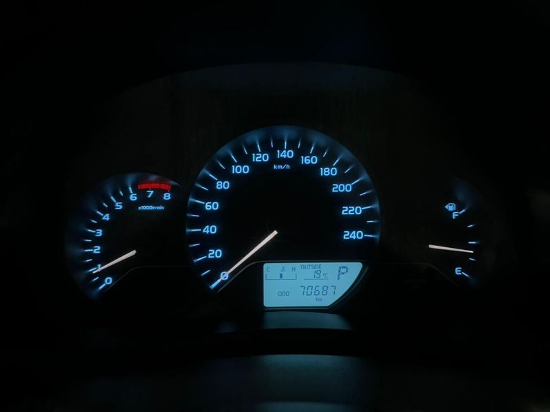 Toyota Corolla 1.8 Gli Upper 16v 2019/2019 SIM AUTOMÓVEIS ROLANTE / Carros no Vale