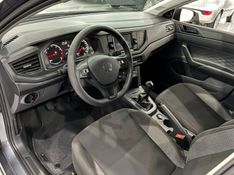 Volkswagen Polo Track Ma 2023/2024 SIM AUTOMÓVEIS ROLANTE / Carros no Vale
