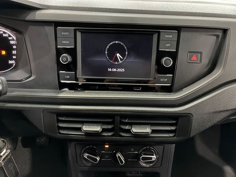 Volkswagen Polo Track Ma 2023/2024 SIM AUTOMÓVEIS ROLANTE / Carros no Vale