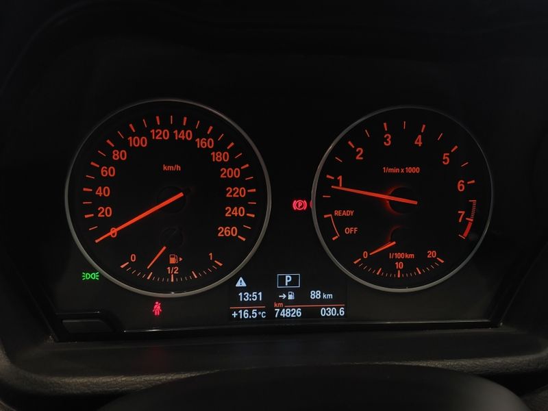 BMW X1 2.0 16V TURBO ACTIVEFLEX SDRIVE20I 4P AUTOMÁTICO 2016/2016 BETIOLO NOVOS E SEMINOVOS LAJEADO / Carros no Vale