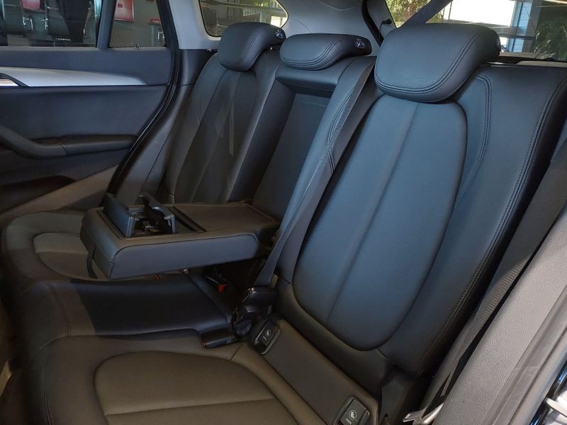 BMW X1 2.0 16V TURBO ACTIVEFLEX SDRIVE20I 4P AUTOMÁTICO 2016/2016 BETIOLO NOVOS E SEMINOVOS LAJEADO / Carros no Vale