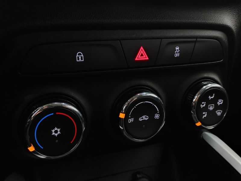 Chevrolet ONIX 1.0 FLEX LT MANUAL 2021/2022 BETIOLO NOVOS E SEMINOVOS LAJEADO / Carros no Vale