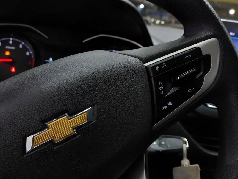 Chevrolet ONIX 1.0 FLEX LT MANUAL 2021/2022 BETIOLO NOVOS E SEMINOVOS LAJEADO / Carros no Vale