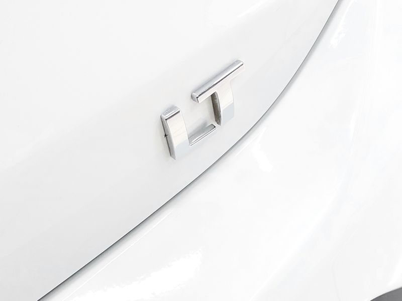 Chevrolet ONIX 1.0 FLEX LT MANUAL 2021/2022 BETIOLO NOVOS E SEMINOVOS LAJEADO / Carros no Vale