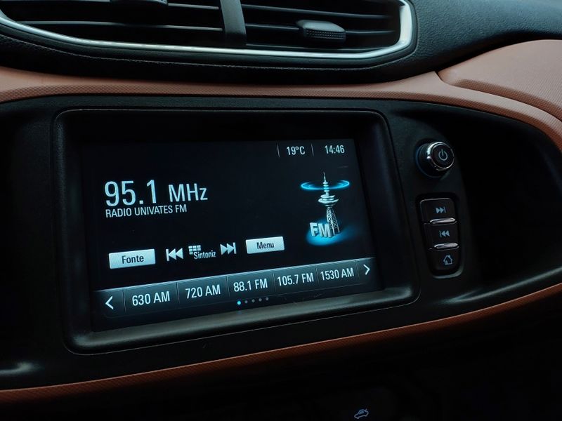 Chevrolet ONIX 1.4 MPFI ACTIV 8V FLEX 4P AUTOMÁTICO 2018/2018 BETIOLO NOVOS E SEMINOVOS LAJEADO / Carros no Vale