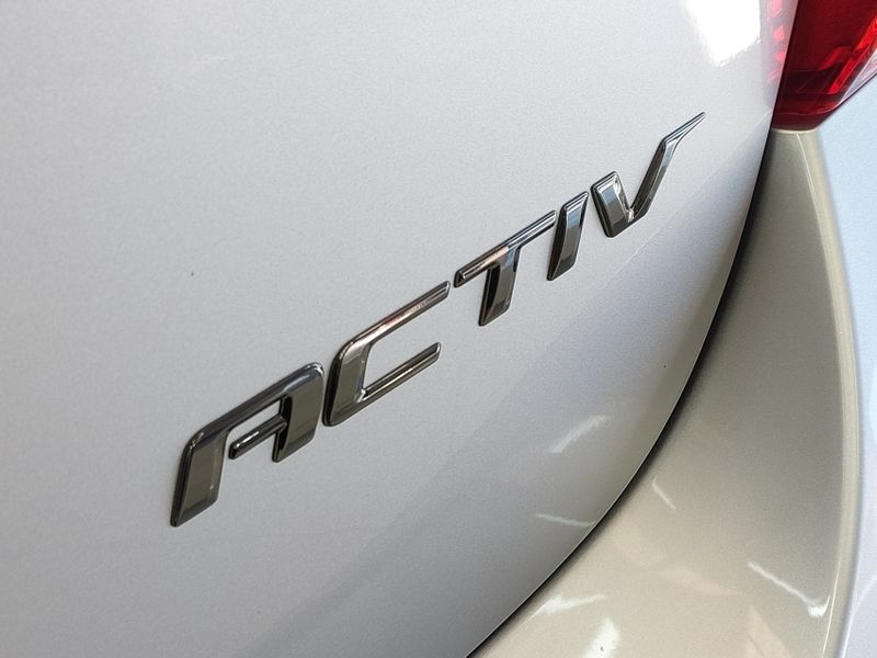 Chevrolet ONIX 1.4 MPFI ACTIV 8V FLEX 4P AUTOMÁTICO 2018/2018 BETIOLO NOVOS E SEMINOVOS LAJEADO / Carros no Vale