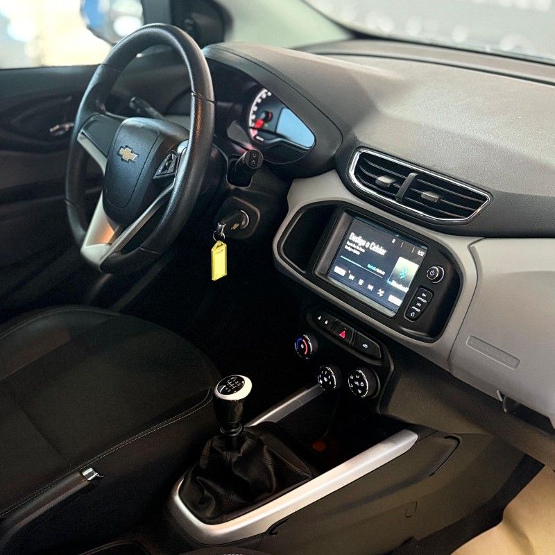 Chevrolet ONIX LT 1.0 2019/2019 SÉRGIO VEÍCULOS TEUTÔNIA / Carros no Vale