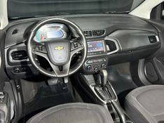 Chevrolet ONIX LTZ 1.4 2015/2015 SÉRGIO VEÍCULOS TEUTÔNIA / Carros no Vale