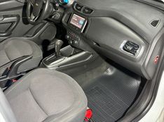 Chevrolet ONIX LTZ 1.4 2015/2015 SÉRGIO VEÍCULOS TEUTÔNIA / Carros no Vale