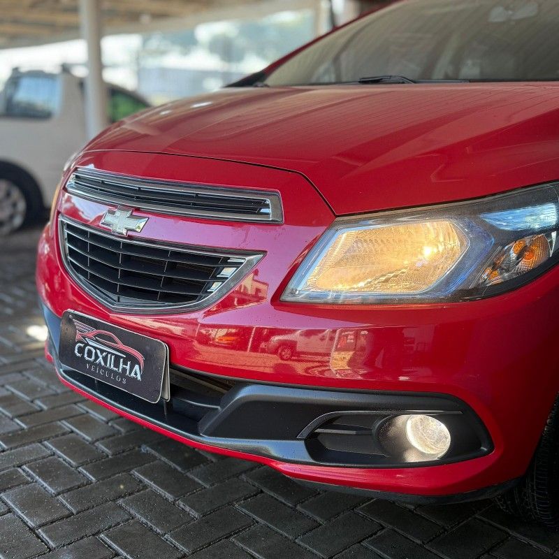 Chevrolet PRISMA LTZ 1.4 2015/2015 SÉRGIO VEÍCULOS TEUTÔNIA / Carros no Vale