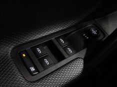 Chevrolet TRACKER 1.0 TURBO FLEX LT AUTOMÁTICO 2021/2022 BETIOLO NOVOS E SEMINOVOS LAJEADO / Carros no Vale