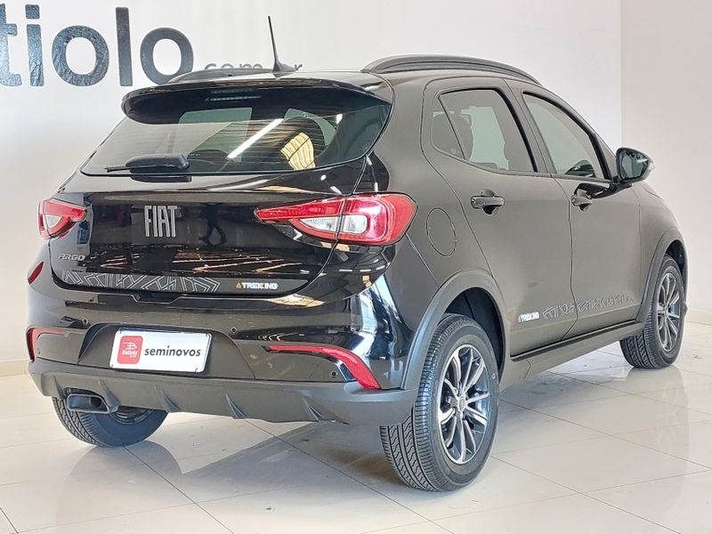 Fiat ARGO 1.3 FIREFLY FLEX TREKKING MANUAL 2021/2022 BETIOLO NOVOS E SEMINOVOS LAJEADO / Carros no Vale