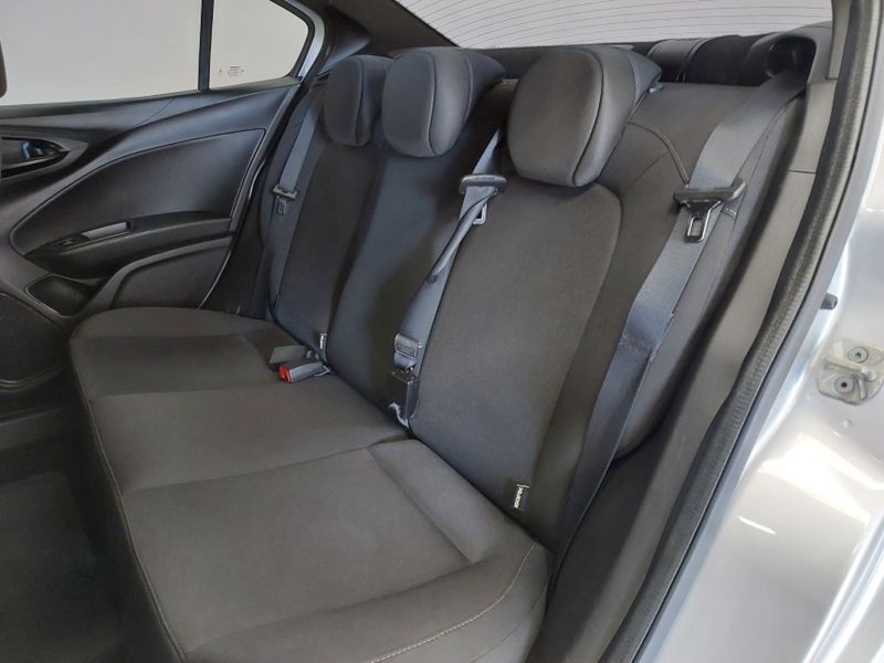 Fiat CRONOS 1.3 FIREFLY FLEX DRIVE MANUAL 2021/2022 BETIOLO NOVOS E SEMINOVOS LAJEADO / Carros no Vale