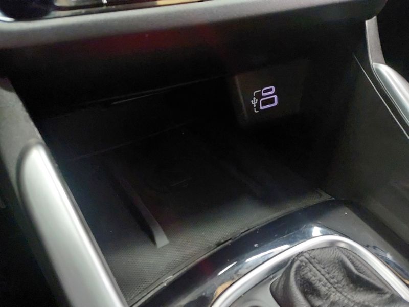 Fiat FASTBACK 1.3 TURBO 270 FLEX LIMITED EDITION AT6 2024/2024 BETIOLO NOVOS E SEMINOVOS LAJEADO / Carros no Vale