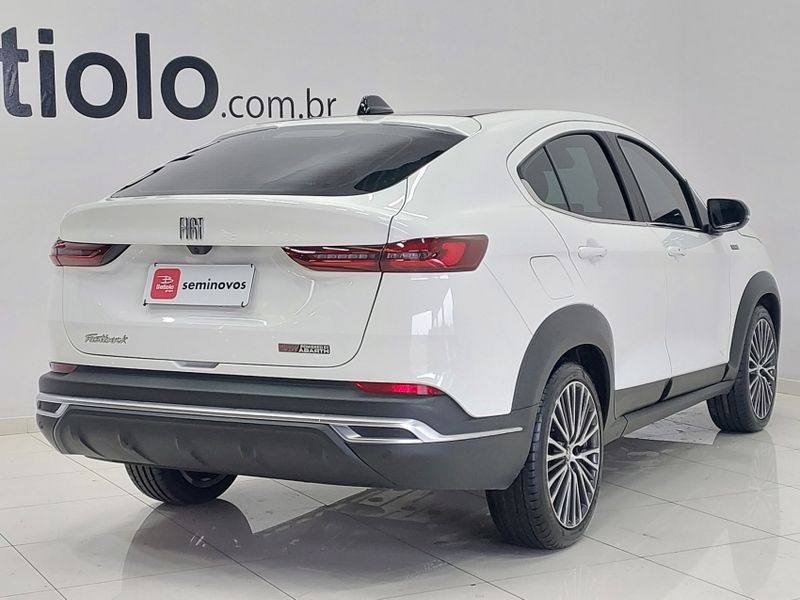 Fiat FASTBACK 1.3 TURBO 270 FLEX LIMITED EDITION AT6 2024/2024 BETIOLO NOVOS E SEMINOVOS LAJEADO / Carros no Vale