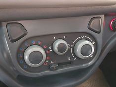 Fiat FIORINO 1.4 MPI FURGÃO 8V FLEX 2P MANUAL 2014/2014 BETIOLO NOVOS E SEMINOVOS LAJEADO / Carros no Vale