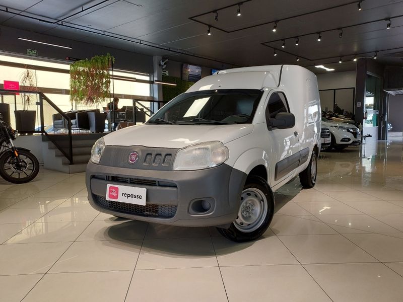 Fiat FIORINO 1.4 MPI FURGÃO 8V FLEX 2P MANUAL 2014/2014 BETIOLO NOVOS E SEMINOVOS LAJEADO / Carros no Vale