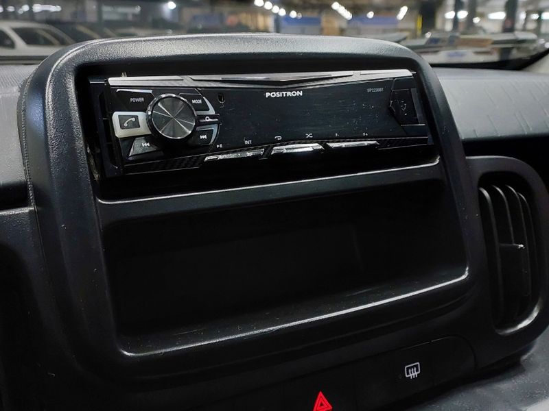 Fiat MOBI 1.0 EVO FLEX LIKE MANUAL 2022/2023 BETIOLO NOVOS E SEMINOVOS LAJEADO / Carros no Vale